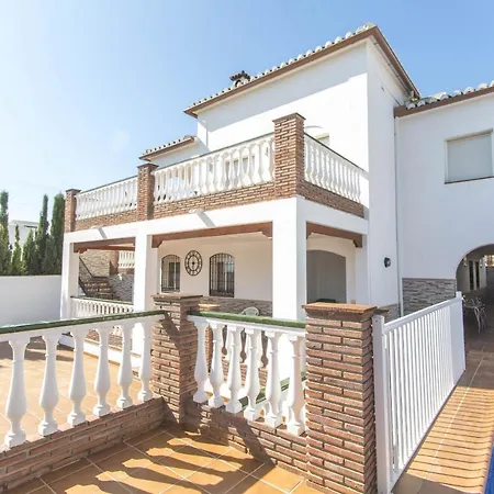 Vallao Villa *